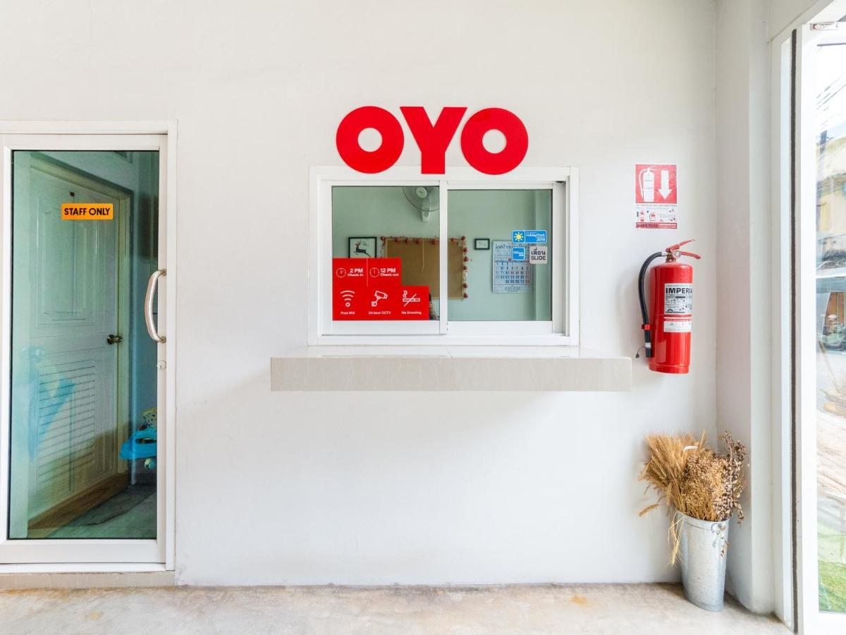 Oyo 969 Lida 1946 Hostel Bangkok Exterior photo